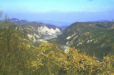 Fotogalerie: Tal in den Appenninen